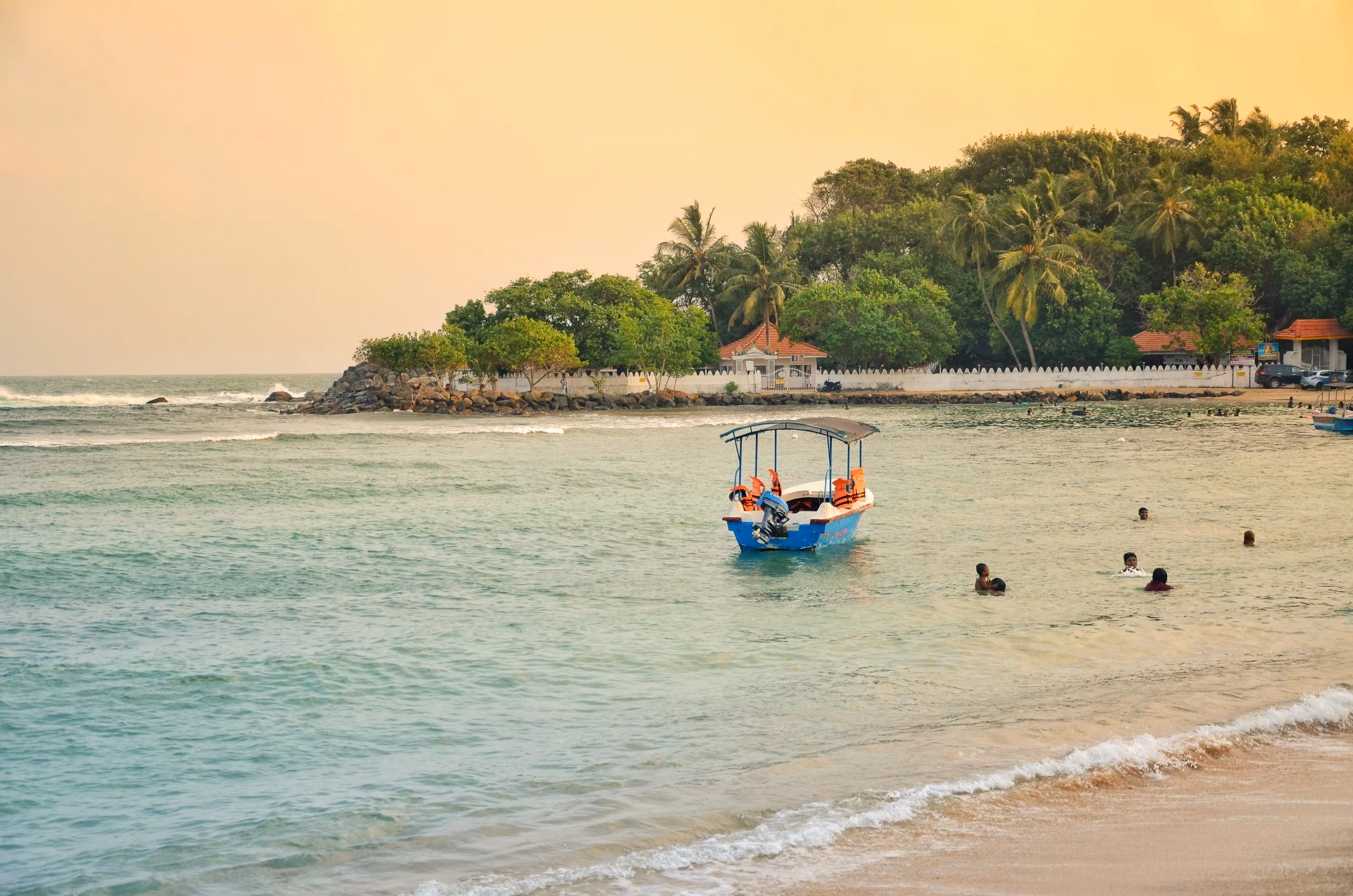 Beach Gateway to Sri Lanka