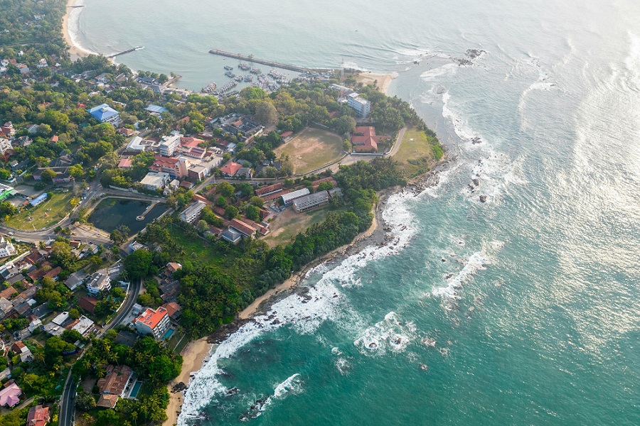 Beach Gateway to Sri Lanka